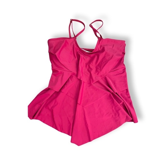 Holipick Other - WOMEN’S Holipick Tankini Maroon / Red - Size L **TOP ONLY **